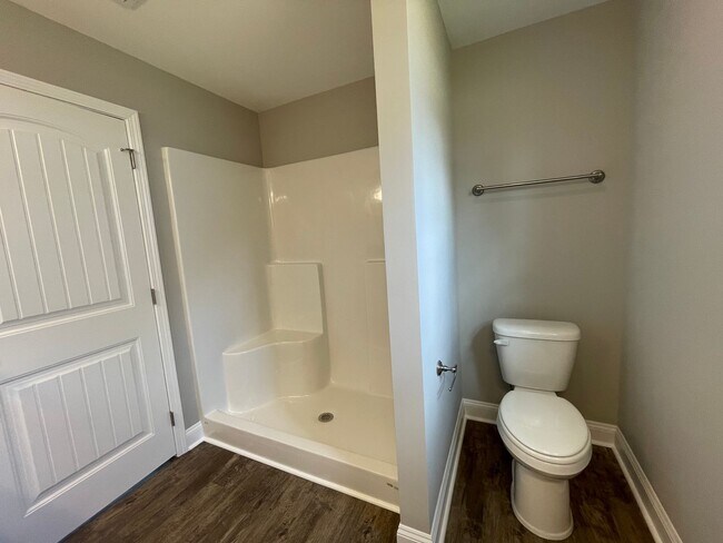Building Photo - Brand New 3bd / 2ba w/ high end finishes, right in the heart of Conway!!