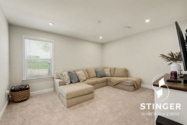 Building Photo - 1139 Salty Hammock Ct