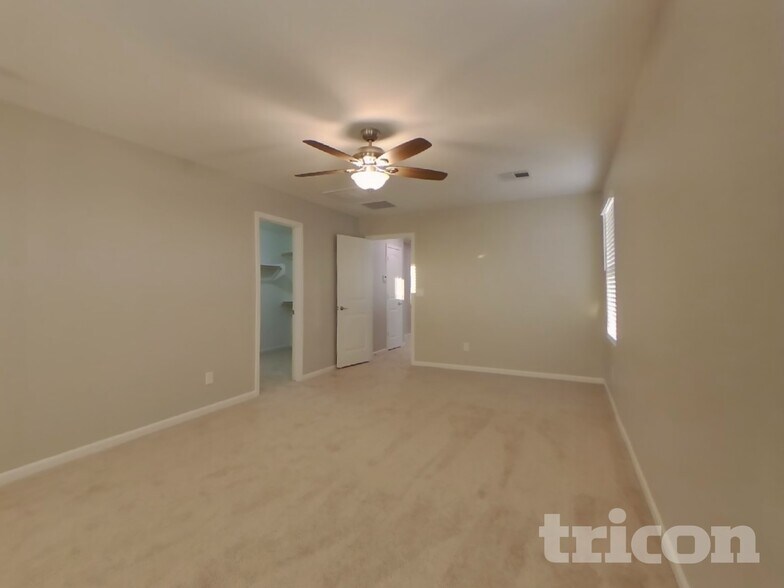 Building Photo - 12563 W Gentle Rain Rd