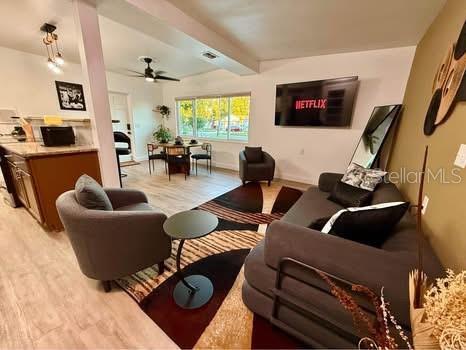 Building Photo - 1006 W Catherine St