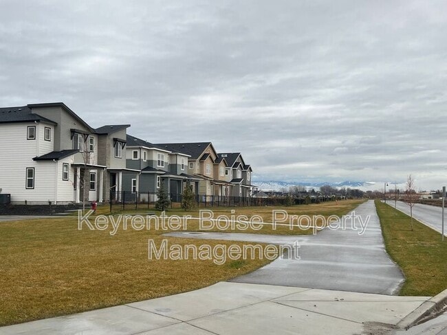 Building Photo - 12761 W Norterra Ln