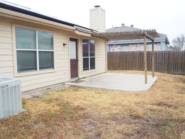 Building Photo - 511 Lone Star Park Ln