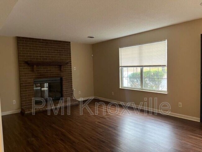 Building Photo - 841 Bent Tree Rd
