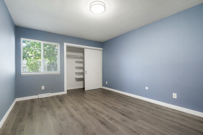 Building Photo - 2618 S Xanadu Way