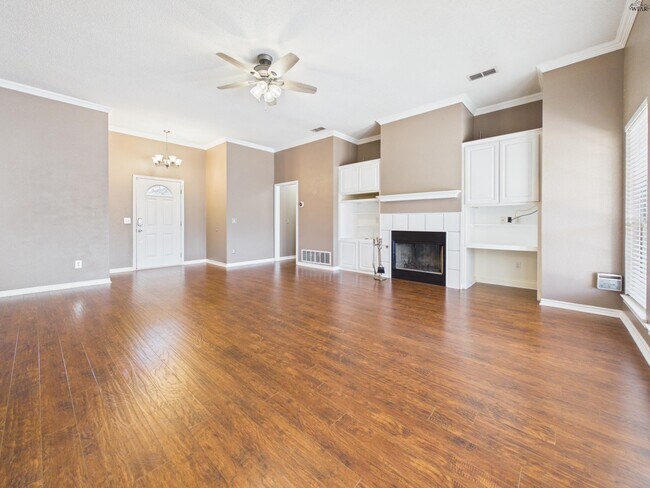 Building Photo - 5411 Prairie Lace Ln