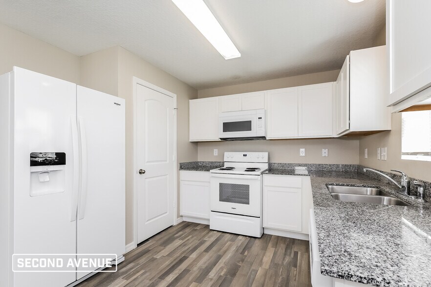 Building Photo - 2155 Rock Dr