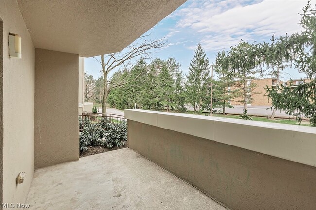 Building Photo - 26101 Village Ln