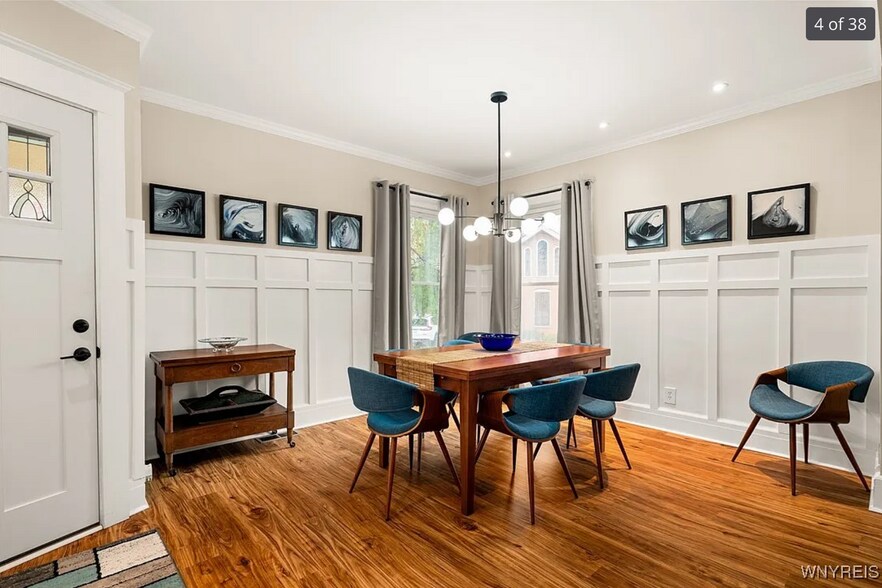 Building Photo - 383 Summer St