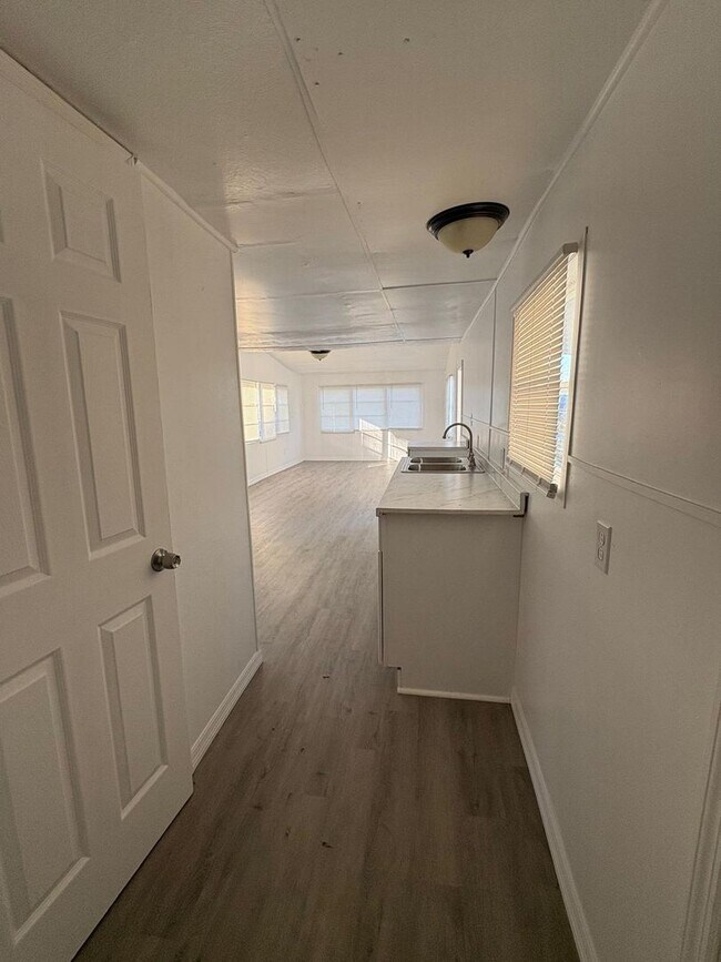 Building Photo - 2Bed/1Bath **RENT TO OWN OPPORTUNITY** in Lakeland, FL