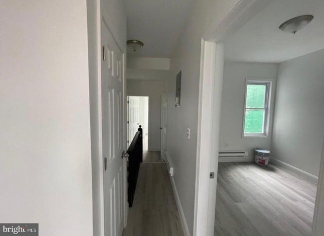 Building Photo - 2731 N Darien St