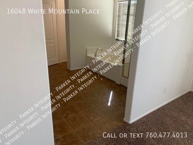 Building Photo - 16048 White Mountain Pl