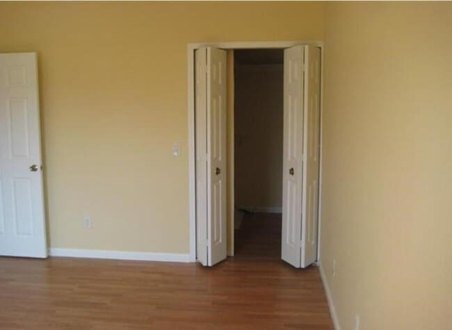 Building Photo - 22100 Edgewater