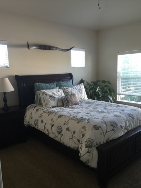 Building Photo - 5039 Brookfield Dr