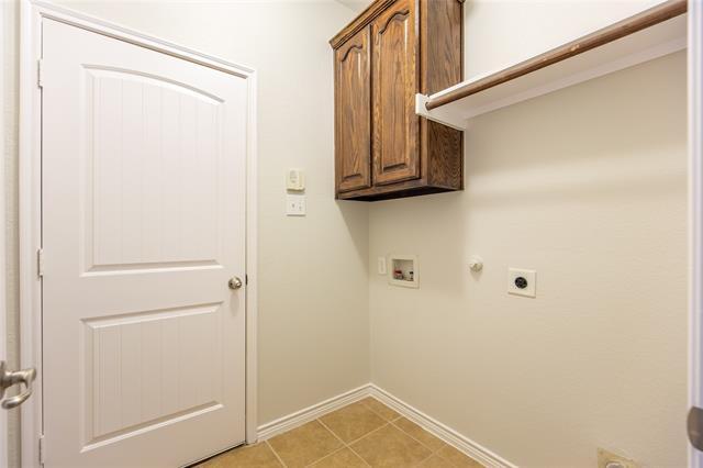 Building Photo - 5708 Silver Buckle Dr