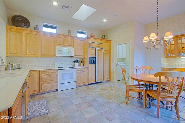 Building Photo - 30946 N 74th Way