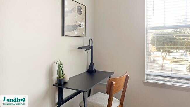 Building Photo - 900 E Six Forks Rd