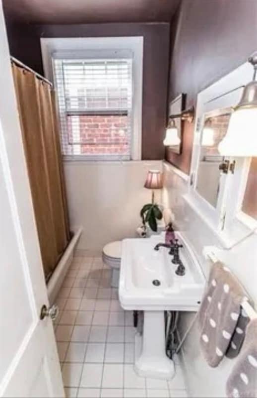 Building Photo - 3213 W Grace St