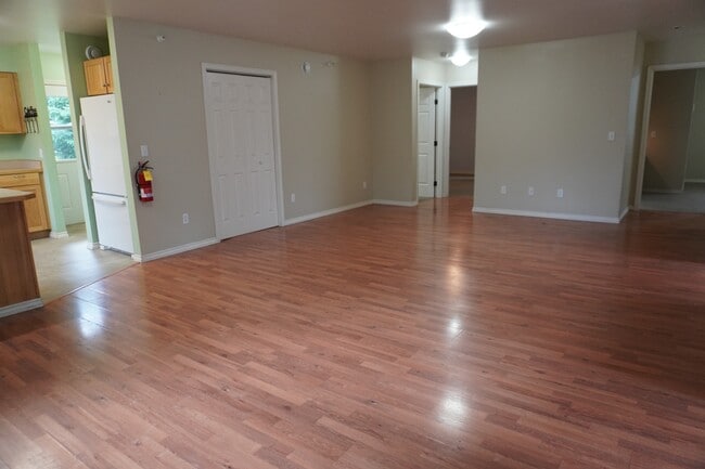 Building Photo - 1705 Resurrection Blvd