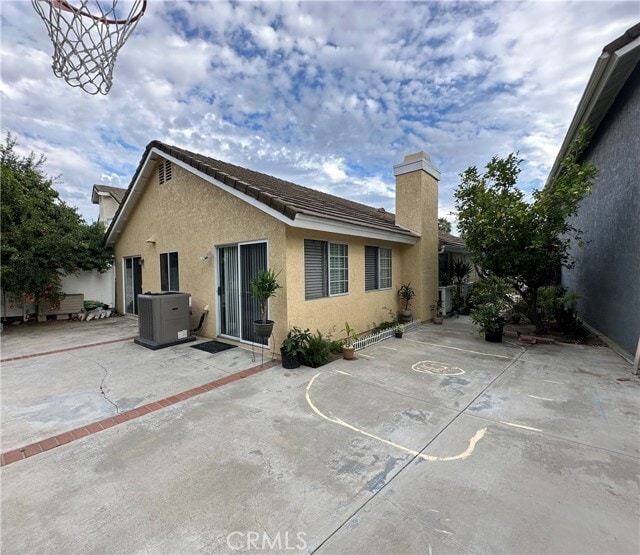 Building Photo - 20811 E Cliffside Ln