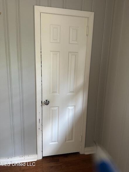 Building Photo - 3564 Cowan Pl