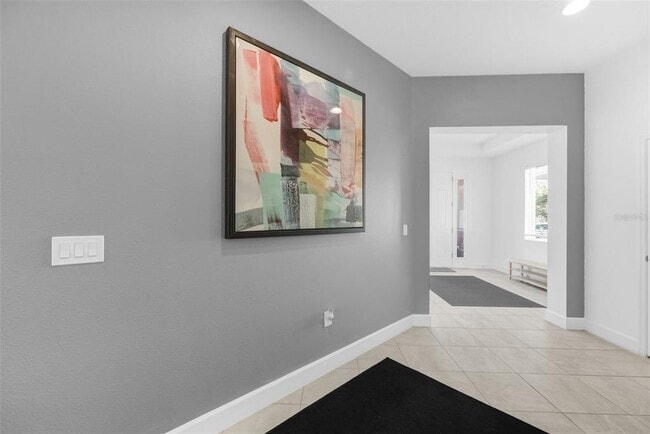 Building Photo - 5547 Del Coronado Dr