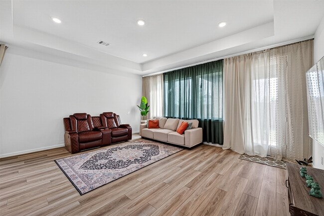 Building Photo - 21831 Tallulah River Dr
