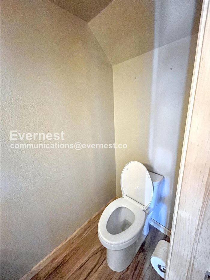 Building Photo - 3216 Vail Pass Dr