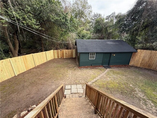 Building Photo - 126 Batre Ln