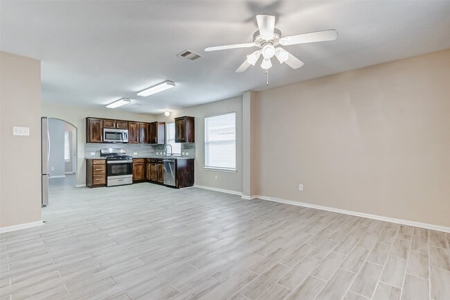 Building Photo - 10822 Cane Grove Ln