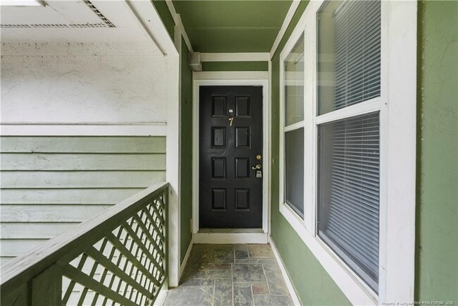 Building Photo - 6716 Willowbrook Dr