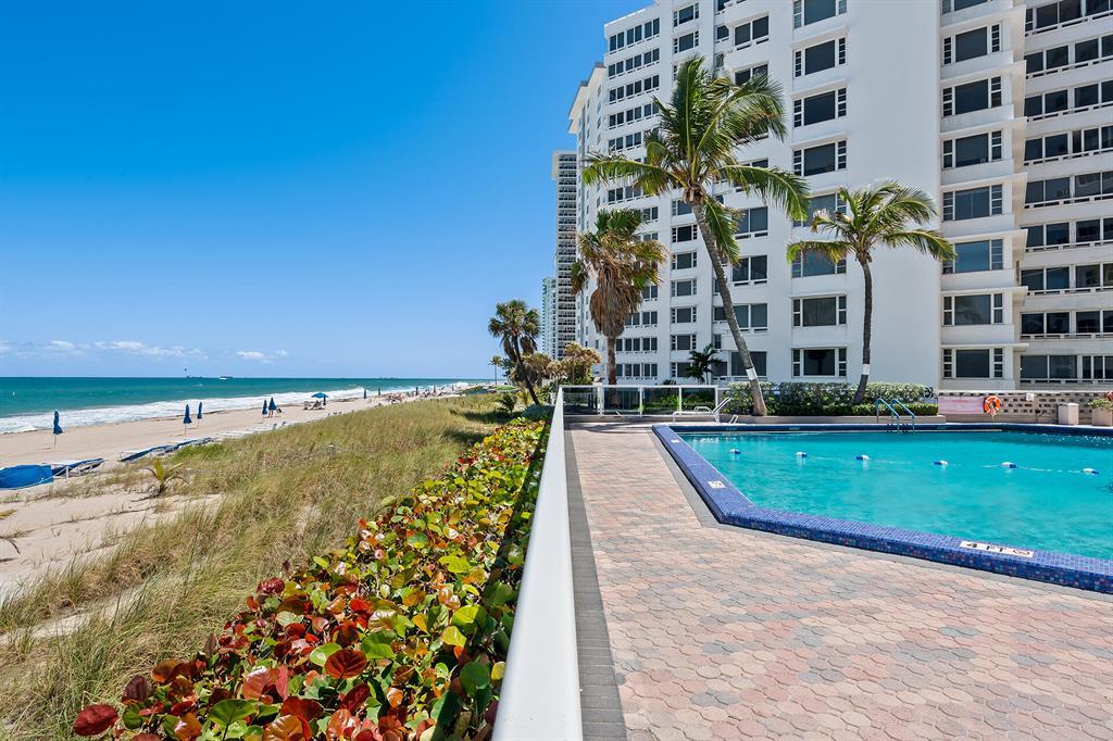 Building Photo - 3700 Galt Ocean Dr