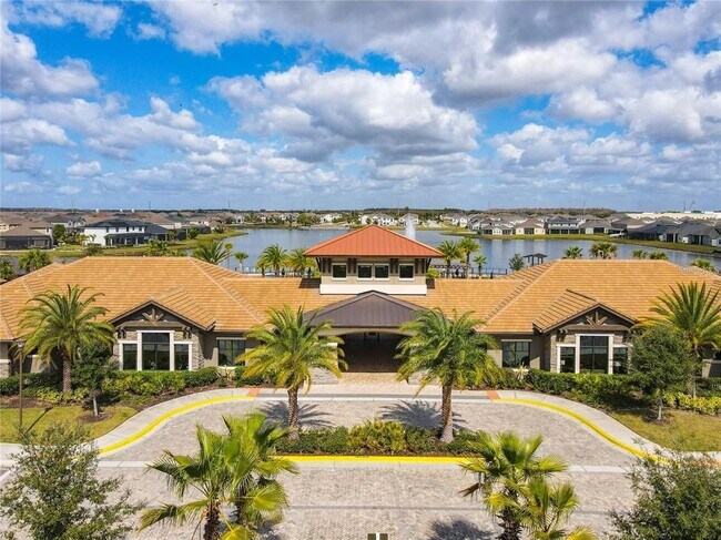 Building Photo - 2475 Fassona Dr