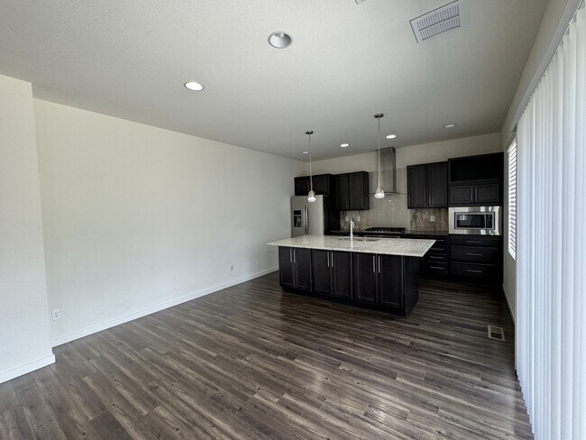 Building Photo - 10930 Touchstone Loop