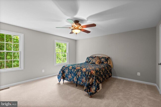 Building Photo - 10218 Feaga Farm Ct