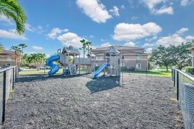 Building Photo - 3725 NW Mediterranean Ln