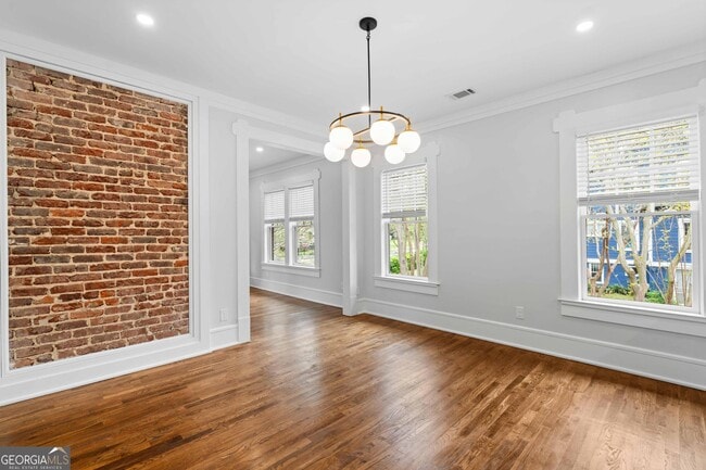 Building Photo - 795 St Charles Ave NE