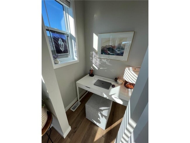 Building Photo - 5539 Welter Wy