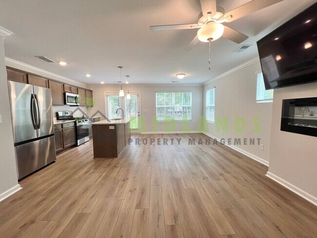 Building Photo - 333 Canary Grass Ct