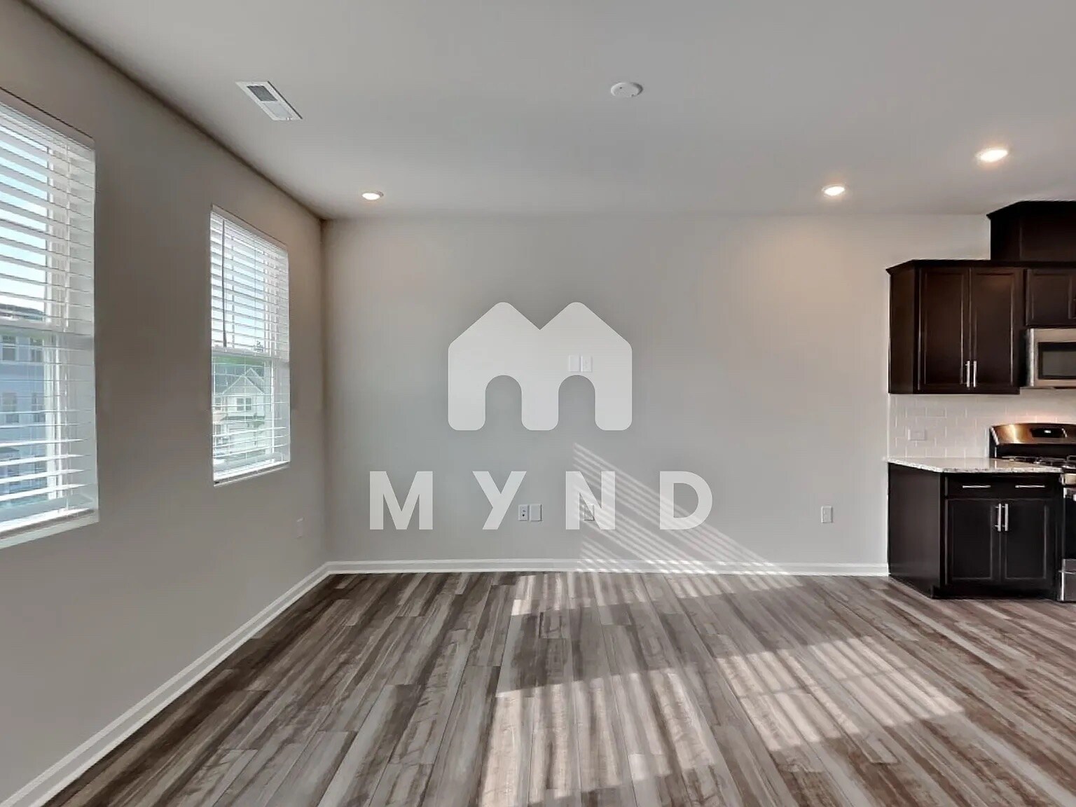 Building Photo - Room in Townhome on Sweet Lilac Wy
