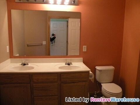 Building Photo - 1107 Bergmann Dr