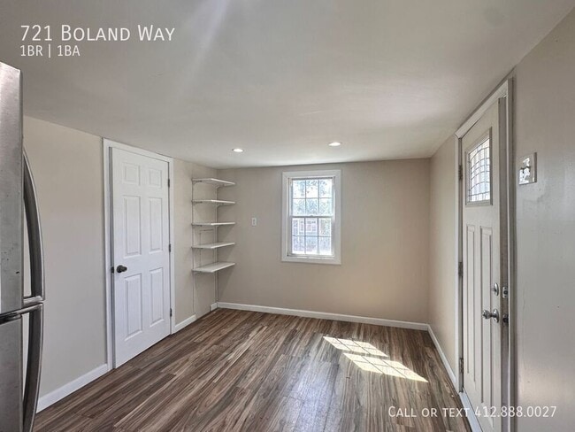 Building Photo - 721 Boland Wy