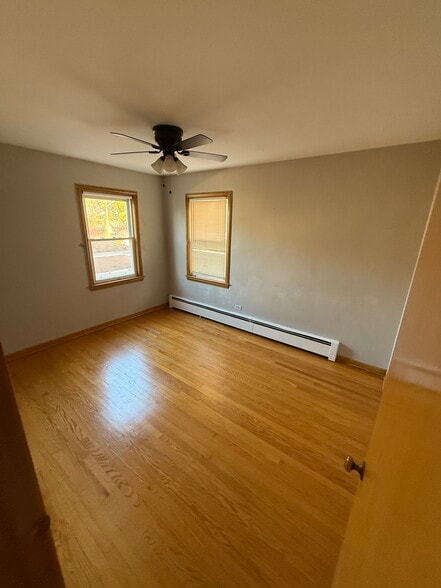 Building Photo - 4400 N Mango Ave