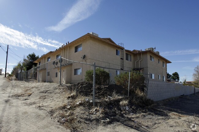 Building Photo - 15771 Kasota Rd
