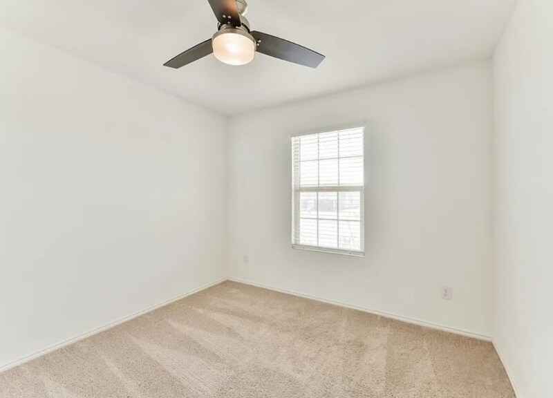 Building Photo - 14314 Desert Rain Trl