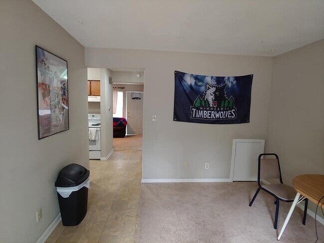 Building Photo - 634 Arkansas St