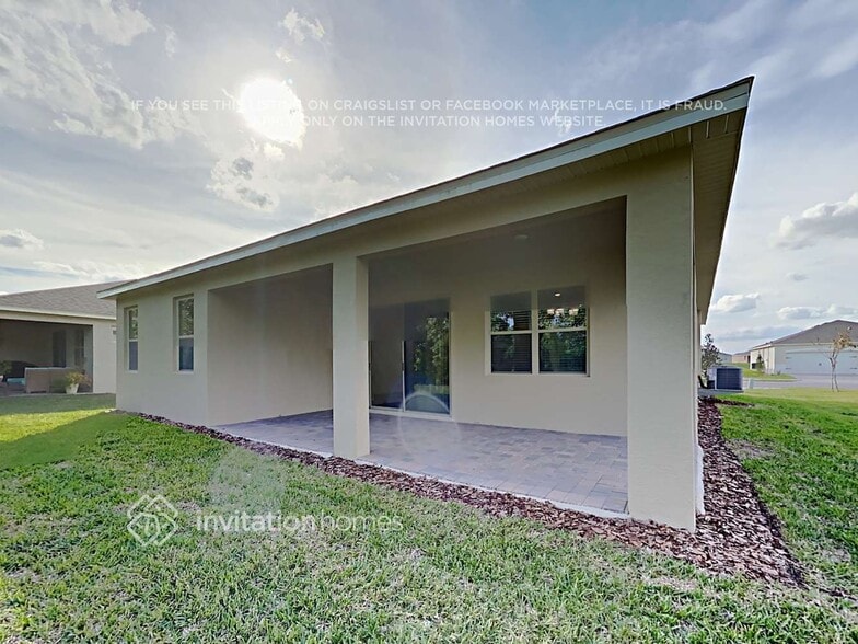 Building Photo - 1523 Lyonsdale Ln