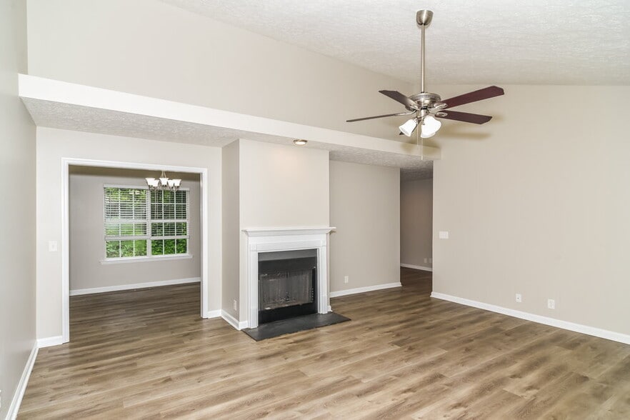 Building Photo - 4560 Whites Creek Pike