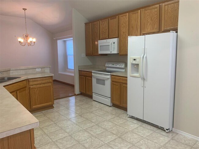 Building Photo - 313 Foreston Dr