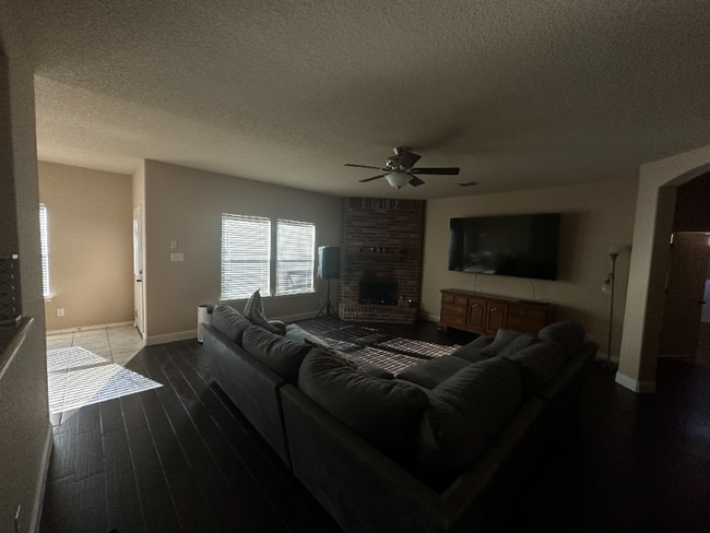 Building Photo - 10831 Bramante Ln