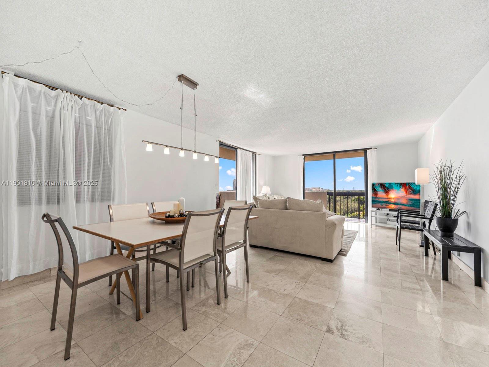 Building Photo - 600 Biltmore Way